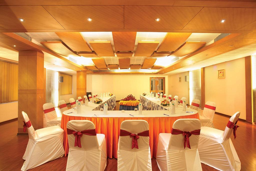 Hotel Park Residency, Kakkanad Kochi Exterior photo
