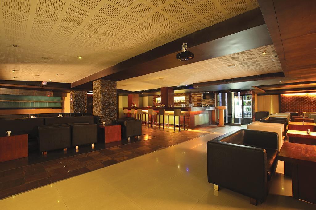 Hotel Park Residency, Kakkanad Kochi Exterior photo