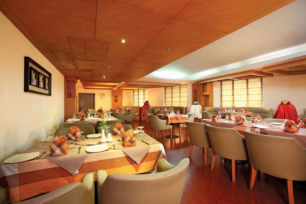 Hotel Park Residency, Kakkanad Kochi Exterior photo